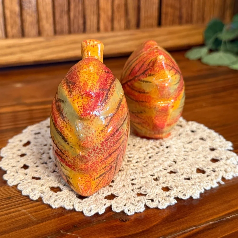 Leaf Salt and Pepper Shakers Set Orange Excellent Fall Harvest Decor